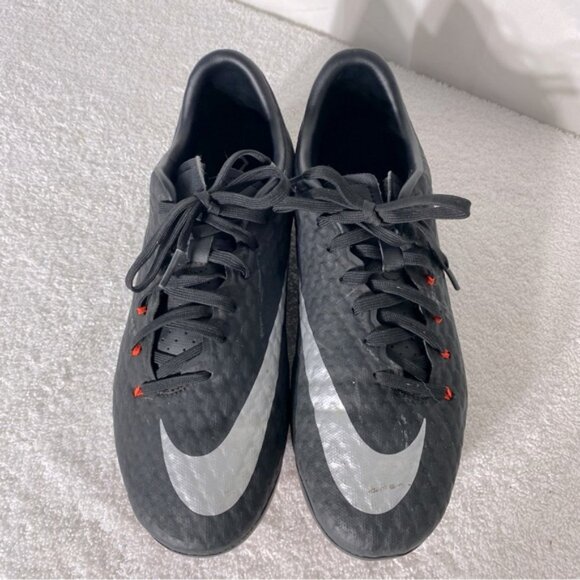 Nike Hypervenom Black W Silver Swoosh Soccer Cleats 7 - Picture 2 of 14